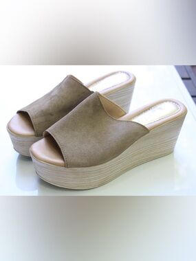 Cordani Brianna wedges